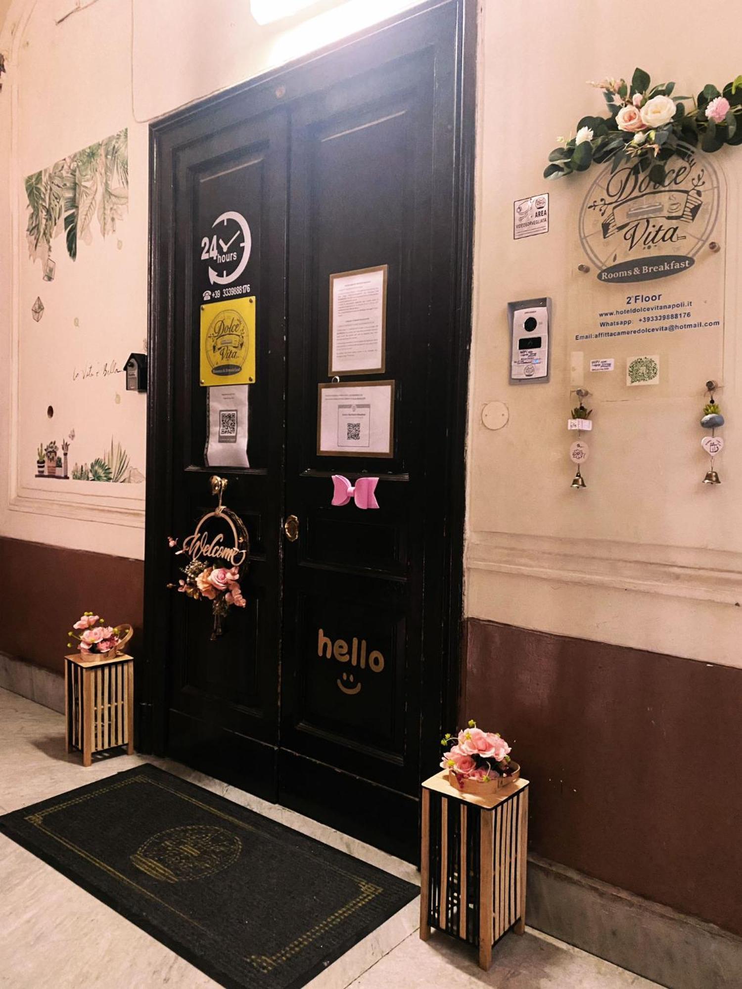 Dolce Vita Rooms ナポリ エクステリア 写真