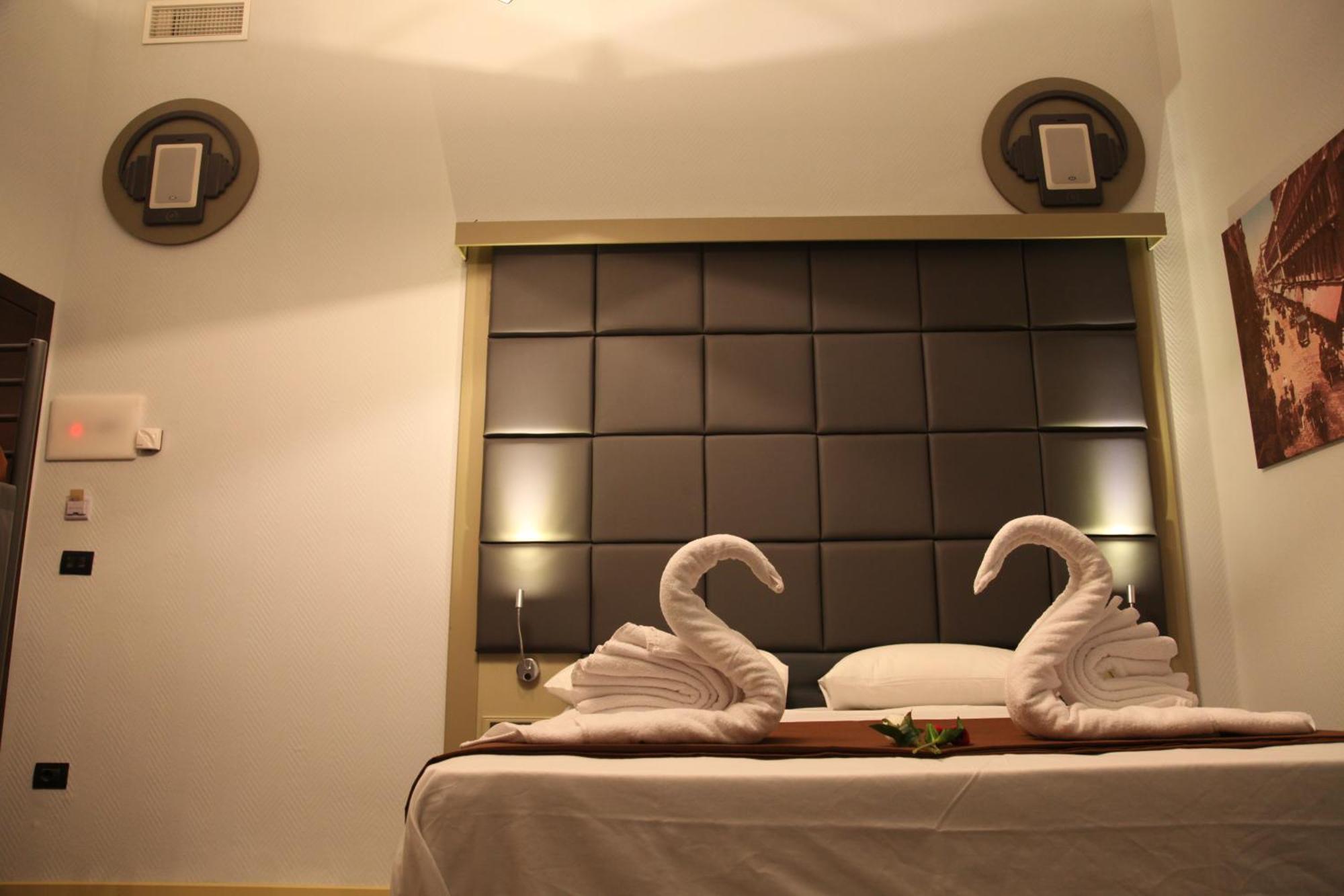 Dolce Vita Rooms ナポリ エクステリア 写真
