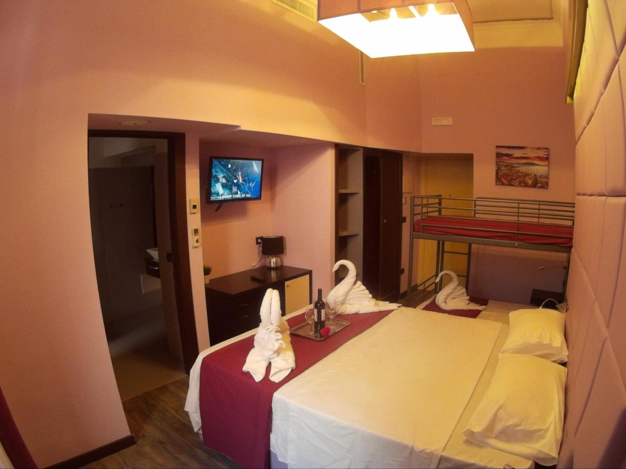 Dolce Vita Rooms ナポリ エクステリア 写真